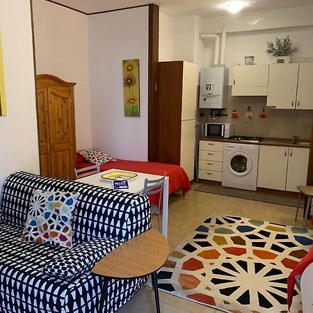 Appartamento Affitti Brevi Verona Colors/G.B. Rossi Friendly 외부 사진