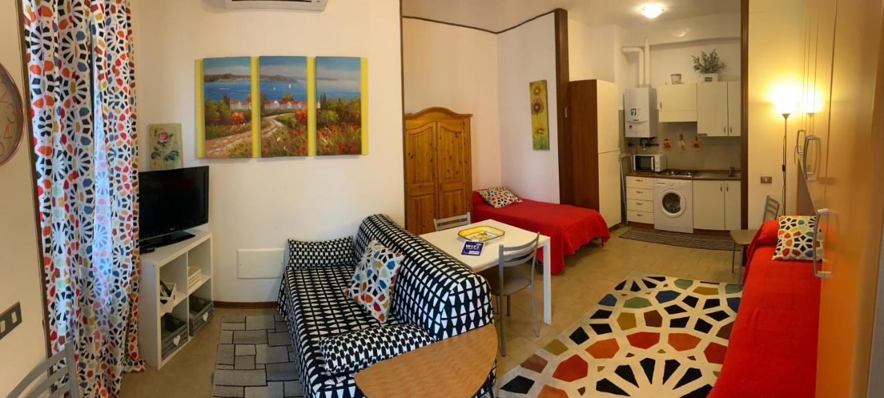 Appartamento Affitti Brevi Verona Colors/G.B. Rossi Friendly 외부 사진