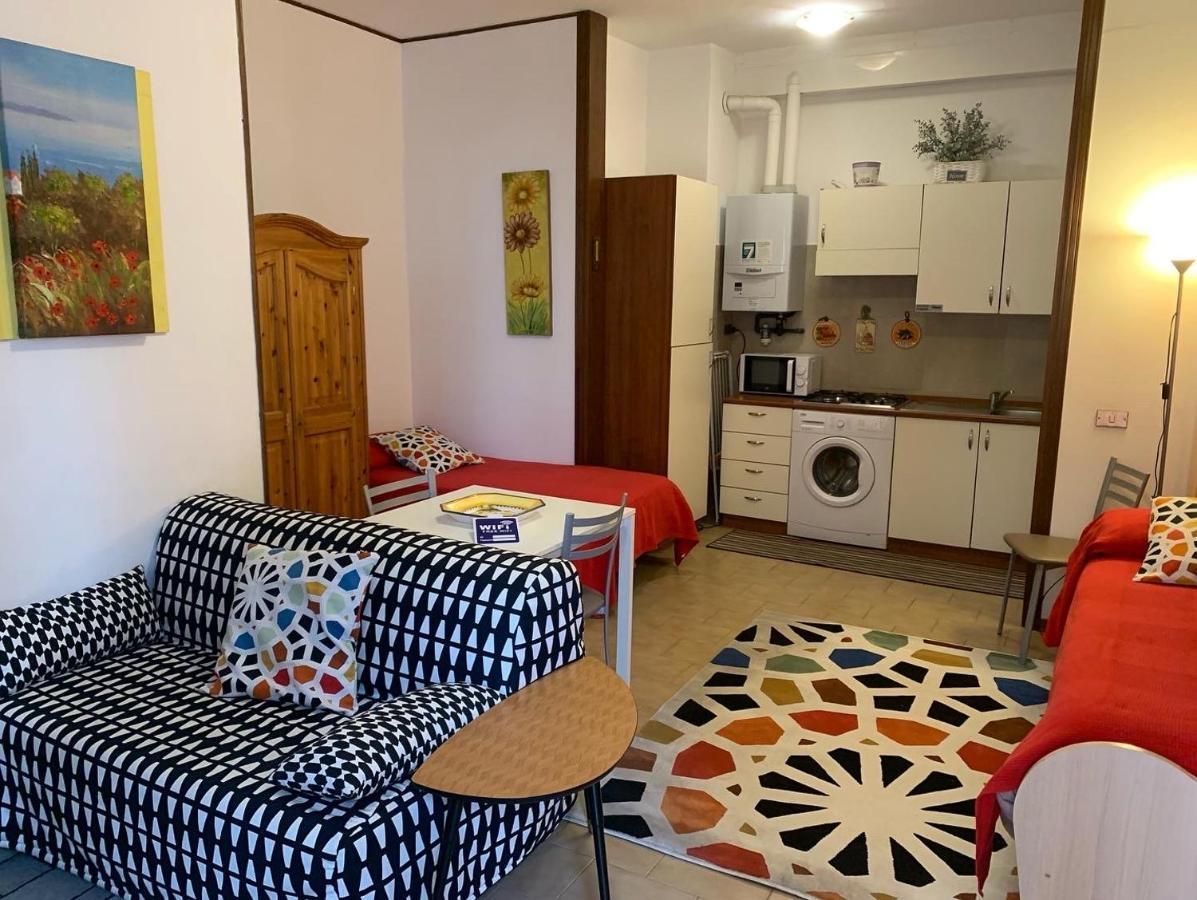 Appartamento Affitti Brevi Verona Colors/G.B. Rossi Friendly 외부 사진